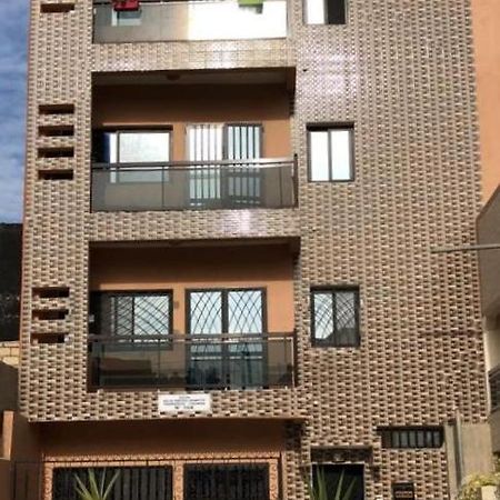 Appartement Spacieux Chez Keur Matou - F2 Dakar Exterior foto